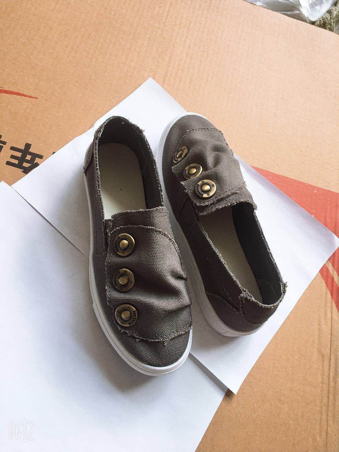 Large Size Denim Canvas Shoes Women Flat Bronze Buckle Shoes