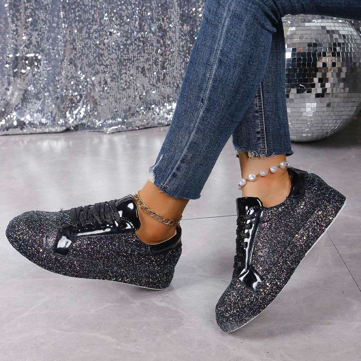 Plus Size Sequins Casual Fashion Shoes Women Front Lace Up Sneaker Women